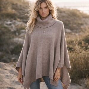 Halogen Wool Cashmere Blend Turtleneck Poncho – One Size